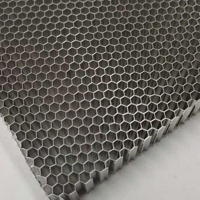 Légère Al5052 Honeycomb en aluminium à haute résistance pour le plancher de transit ferroviaire