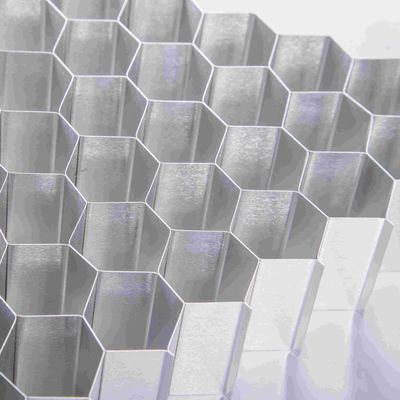 3003 Grandes cellules en aluminium, noyau de nid d'abeille pour la construction et la décoration
