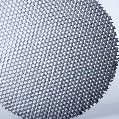 Couleur naturelle Al3003 d'âme en nid d'abeilles de grille en aluminium de lumière