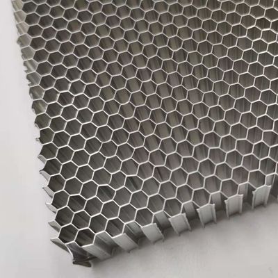 Légère Al5052 Honeycomb en aluminium à haute résistance pour le plancher de transit ferroviaire