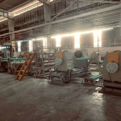 Ligne de production continue de panneau composite en aluminium de nid d'abeille
