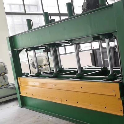3 ~ 5 couches de panneau de nid d'abeille d'aluminium machine à pressage à chaud à vendre