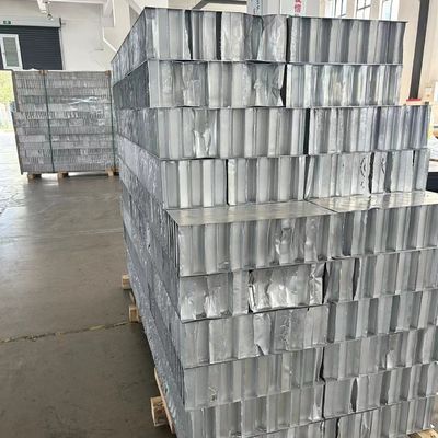 Classe A1 Performance au feu Panneau de nid d'abeille en aluminium brasé à vendre