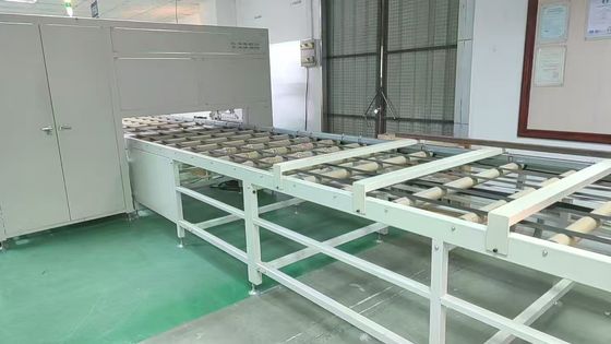 Équipement de pulvérisation de colle à deux composants pour une exportation pratique