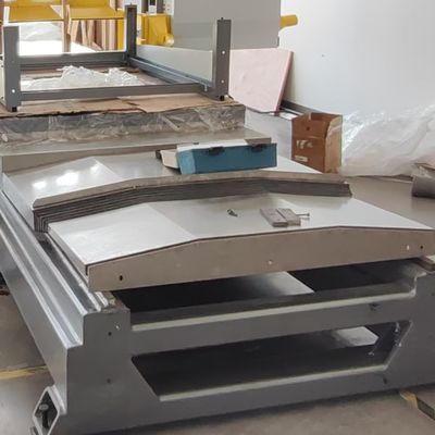 3200*1350 Machine à découper Nomex avec système sous vide pour la coupe