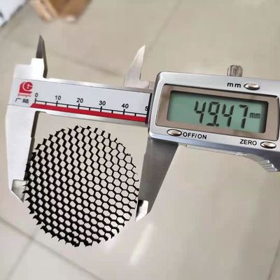 Grille nid d'abeille de 3,2 mm pour éclairage LED anti-éblouissement
