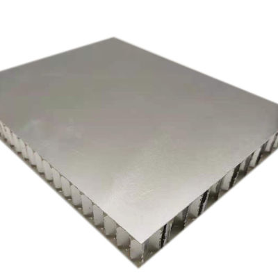 Bonne isolation acoustique des panneaux en aluminium de nid d'abeille utilisés pour la protection de la cabine
