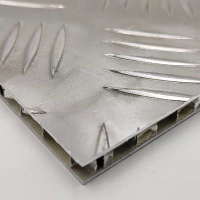 Panneaux de sol en aluminium anti-dérapant 1300x2000 mm