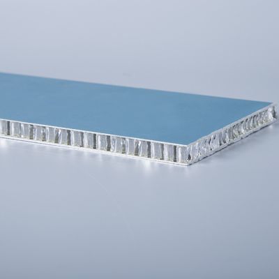 Plafond 4x8 Panneaux de nid d' abeille en aluminium, Panneaux de nid d' abeille revêtus en PE